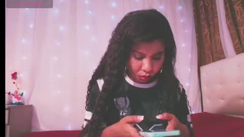  Ivon  Miss Jones  online show from June 20, 2026, 3:42 am