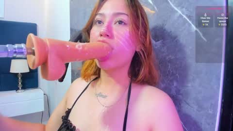 Snapshot of iza_grey chatting on June 7, 2026, 7:23 am Isa online show from June 7, 2026, 7:23 am
