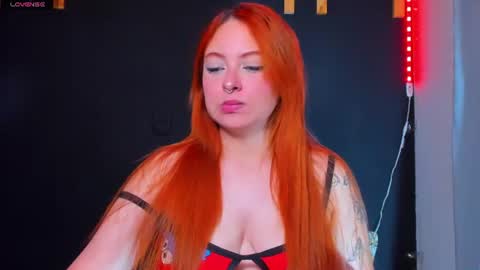 hot izys online show from July 17, 2026, 8:43 am