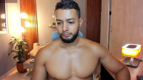 Calix  Independient model Insta and twt Calixsnake online show from May 13, 2026, 12:08 am