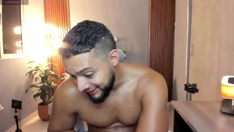 Calix  Independient model Insta and twt Calixsnake online show from May 27, 2026, 1:57 am