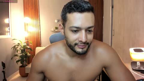 Calix  Independient model Insta and twt Calixsnake online show from June 8, 2026, 9:15 pm