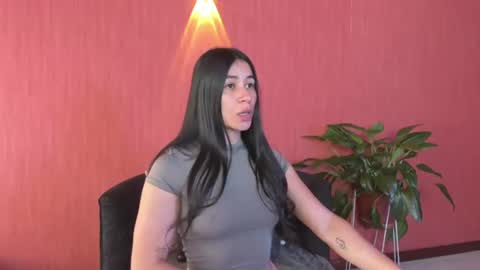 jackiie_ online show from July 20, 2026, 2:08 pm