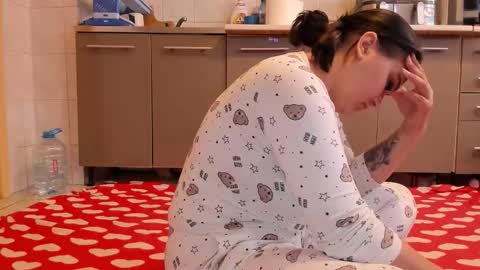 alex and alice online show from May 13, 2026, 8:23 am