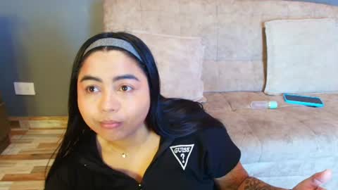  Jade Brunete  online show from July 18, 2026, 8:01 pm