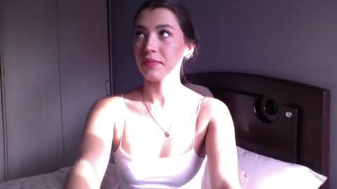 Snapshot of jade_ws chatting on July 24, 2026, 9:57 pm Jade online show from July 24, 2026, 9:57 pm