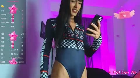 Jade Benett online show from July 3, 2026, 5:36 am