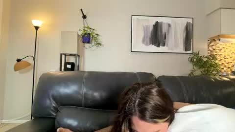 sexyeyes neverlie  online show from July 28, 2026, 8:52 pm