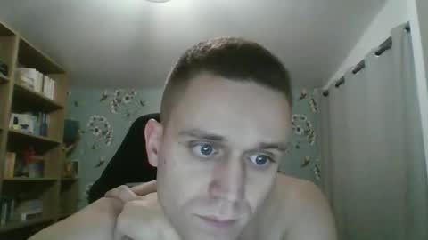 Snapshot of jaimelesexx13 chatting on December 19, 2025, 12:06 am For my sk y p e ask online show from December 19, 2025, 12:06 am