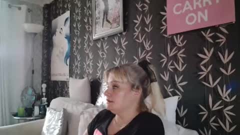 JAKKI LOUISE pornstar online show from June 2, 2026, 4:53 pm