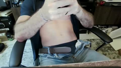 james484444 online show from June 9, 2026, 5:24 pm