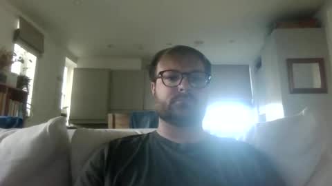 James Heron online show from June 20, 2026, 6:33 pm