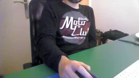 javi94valenciap online show from February 6, 2025, 8:34 pm