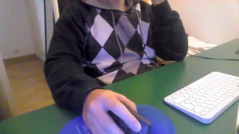javi94valenciap online show from February 16, 2025, 12:54 pm
