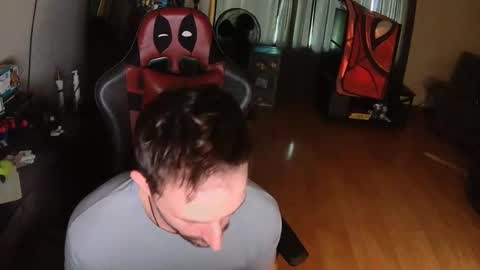 jaxjohnson12 online show from May 13, 2026, 9:44 pm