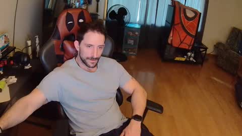 jaxjohnson12 online show from May 15, 2026, 6:48 pm