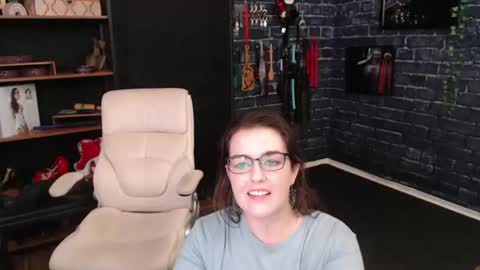 Snapshot of jay_bird24 chatting on July 7, 2026, 9:08 pm Jay Bird24 online show from July 7, 2026, 9:08 pm