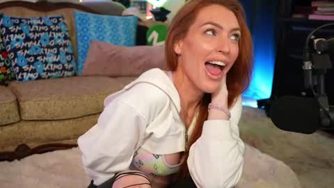 JennyBlighe online show from June 16, 2026, 6:49 am
