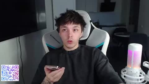 Jayce online show from July 28, 2026, 4:39 pm