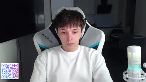 Jayce online show from July 29, 2026, 5:33 pm