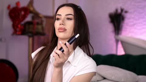 jenna_day online show from May 15, 2026, 6:53 am