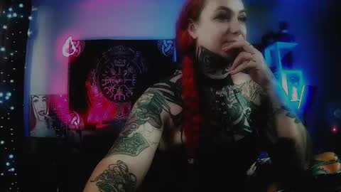 Snapshot of jennalovvee chatting on June 24, 2026, 1:04 am Mrs. Jenna online show from June 24, 2026, 1:04 am