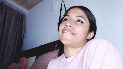 jenner_lena online show from April 29, 2026, 6:06 am