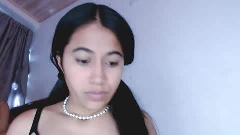 jenner_lena online show from May 13, 2026, 7:11 pm
