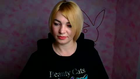 Jennifer online show from June 23, 2026, 11:41 am