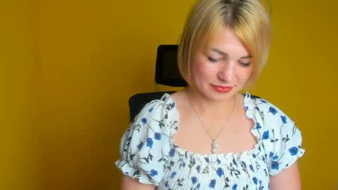 Jennifer online show from July 17, 2026, 6:20 am