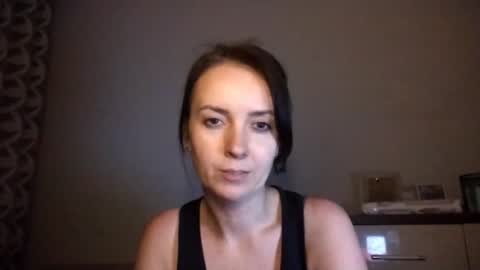 JenniferXSweet online show from July 7, 2026, 9:19 pm