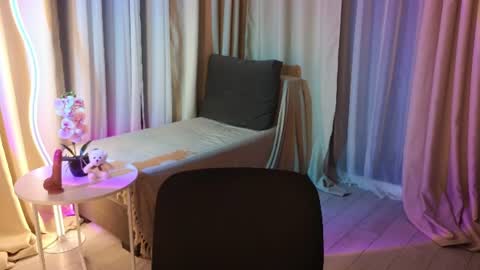 jenny_bunny_ online show from June 11, 2026, 1:27 am