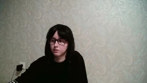 JennyOlset online show from December 22, 2024, 10:28 am