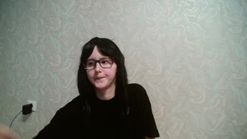 JennyOlset online show from February 3, 2025, 10:00 pm