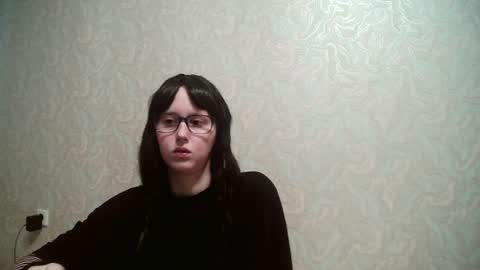 JennyOlset online show from June 30, 2026, 9:21 am