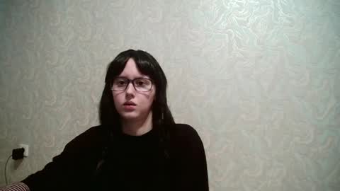 JennyOlset online show from July 1, 2026, 2:57 am