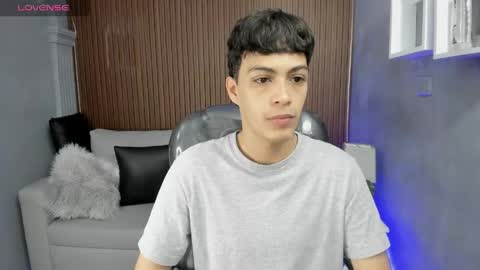  JEREMIAS  online show from May 15, 2026, 12:56 pm