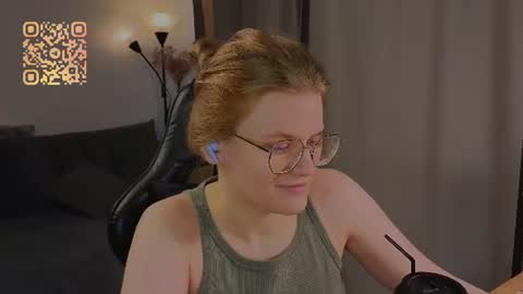  JessieVibes online show from August 1, 2026, 2:05 pm