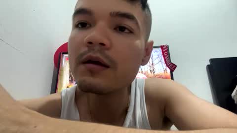 jhon446882 online show from January 6, 2026, 4:21 pm