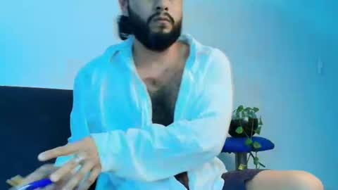 Jhony online show from June 24, 2026, 4:00 am
