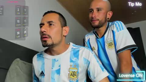 Jhony Alzate online show from July 30, 2026, 11:59 pm