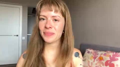Jinny online show from July 19, 2026, 6:17 am