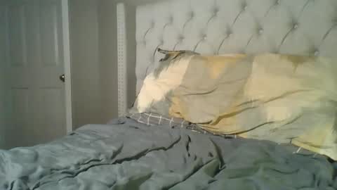 Zzzzzzzzzzzzzzzzzzzzzz online show from May 31, 2026, 3:36 am