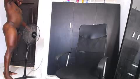 joan_silva online show from July 10, 2026, 2:41 pm