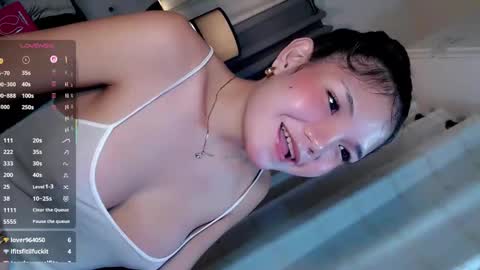 joanna_johnson online show from May 31, 2026, 6:09 pm
