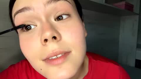 Mila online show from July 11, 2026, 1:25 pm