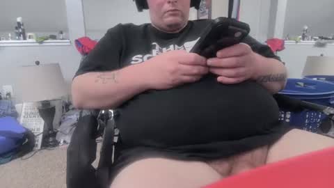 Snapshot of johnfernandez784 chatting on July 1, 2026, 1:45 pm johnfernandez784 online show from July 1, 2026, 1:45 pm