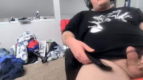 Snapshot of johnfernandez784 chatting on August 7, 2026, 3:03 pm johnfernandez784 online show from August 7, 2026, 3:03 pm