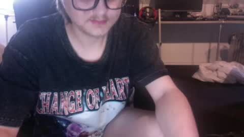 johnnygte online show from July 19, 2026, 6:44 pm