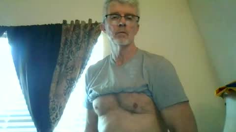 johnnyrocket12345678 online show from June 29, 2026, 9:48 pm